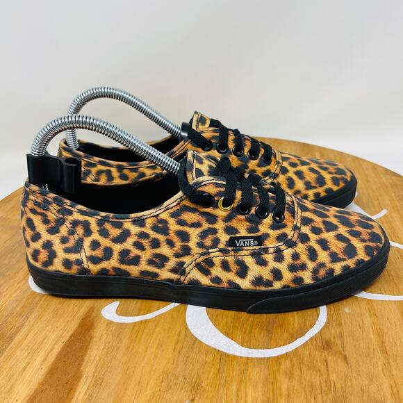 VANS T375 Sneakers Leopard Print Lace Up Low Top Brown Mens 6.5 Womens 8 - Picture 2 of 8